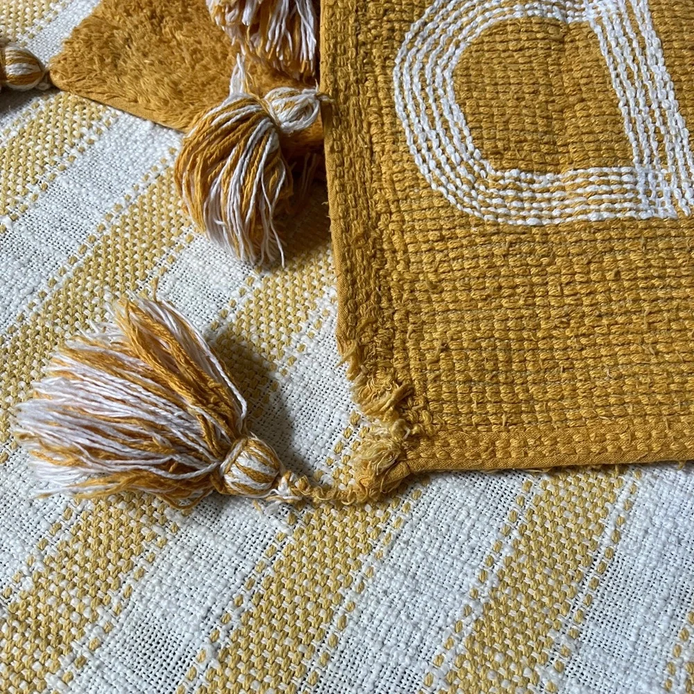 Boho Shaggy Bathroom Mat with Tassels